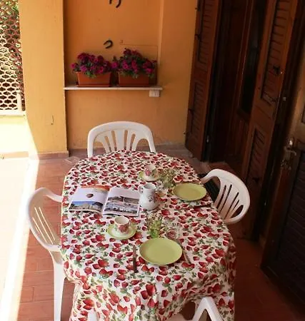 Ferienhaus Villetta G. Rena Majore